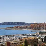 Le Saint Louis By Interhome مينتون